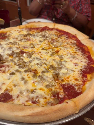 La Bella Tavola Italian Grill & Pizza